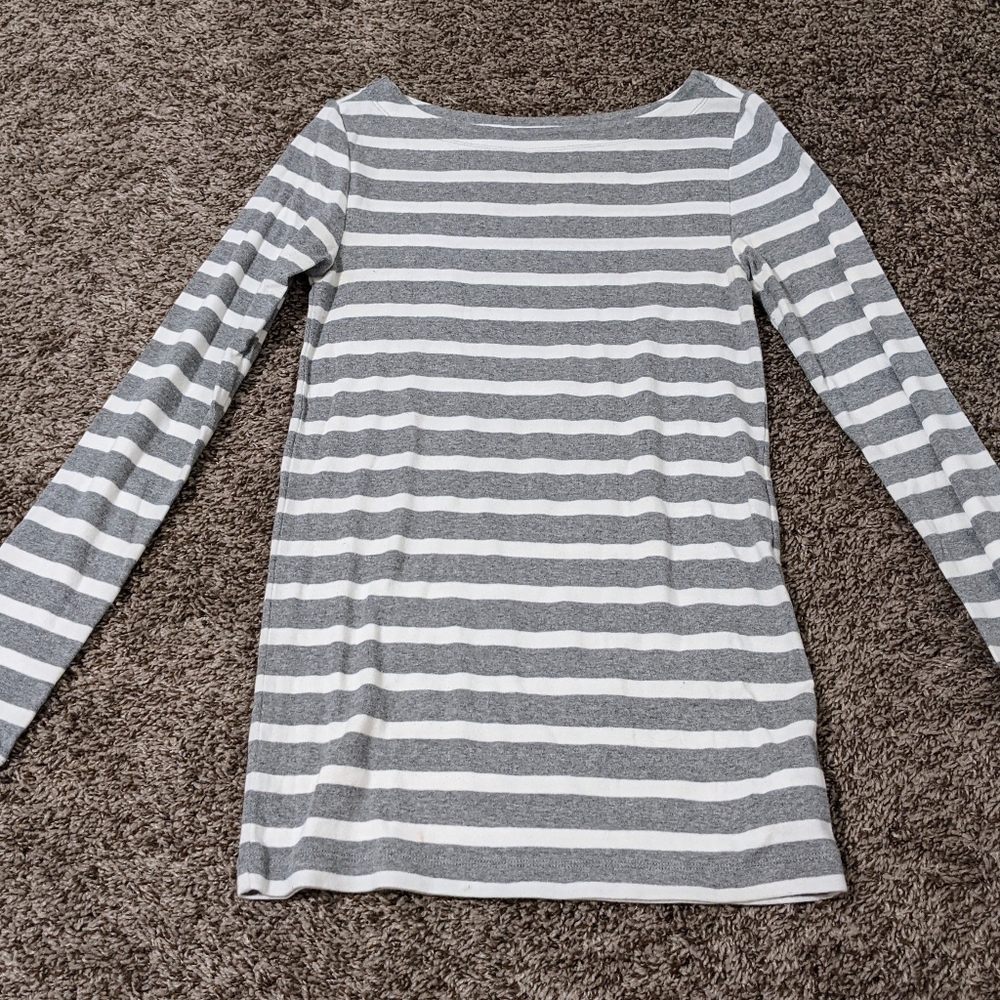 Gap maternity sweater
